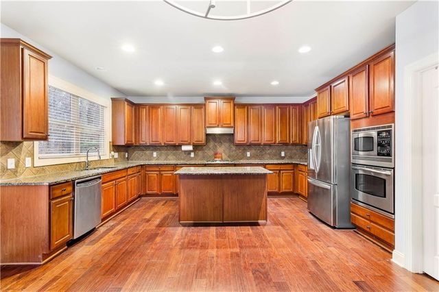 454 Julia Drive, Powder Springs, GA 30127