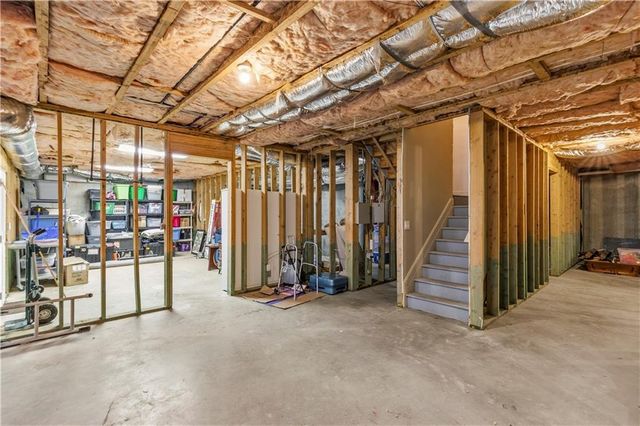 454 Julia Drive, Powder Springs, GA 30127