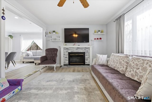 286 Moose Hill Road, Monroe, CT 06468