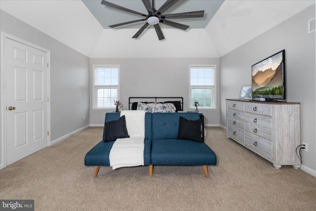 211 E CRAIL CT, Middletown, DE 19709
