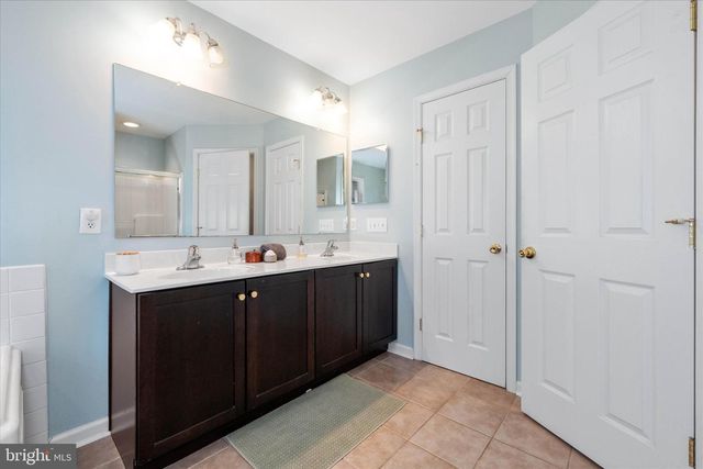 211 E CRAIL CT, Middletown, DE 19709