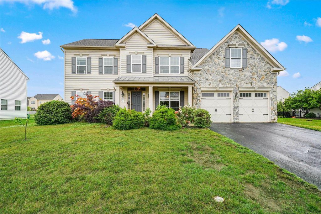 211 E CRAIL CT, Middletown, DE 19709