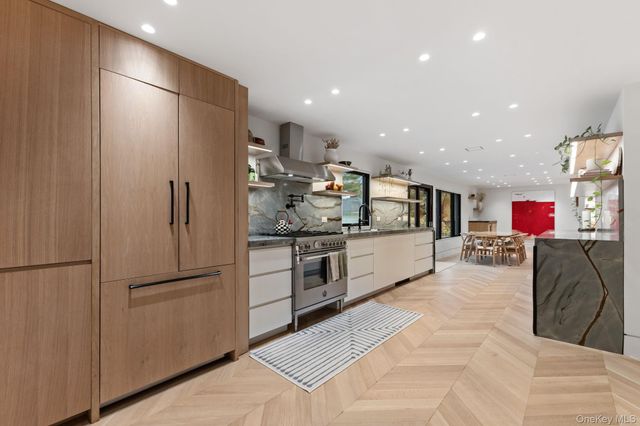 1824 Morningview Drive, Yorktown Heights, NY 10598