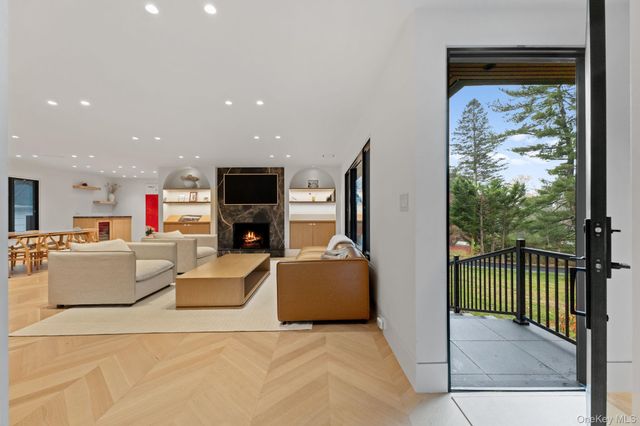 1824 Morningview Drive, Yorktown Heights, NY 10598