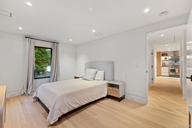 1824 Morningview Drive, Yorktown Heights, NY 10598