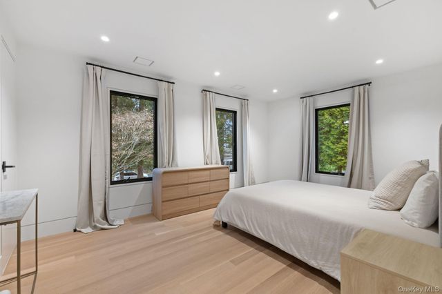 1824 Morningview Drive, Yorktown Heights, NY 10598