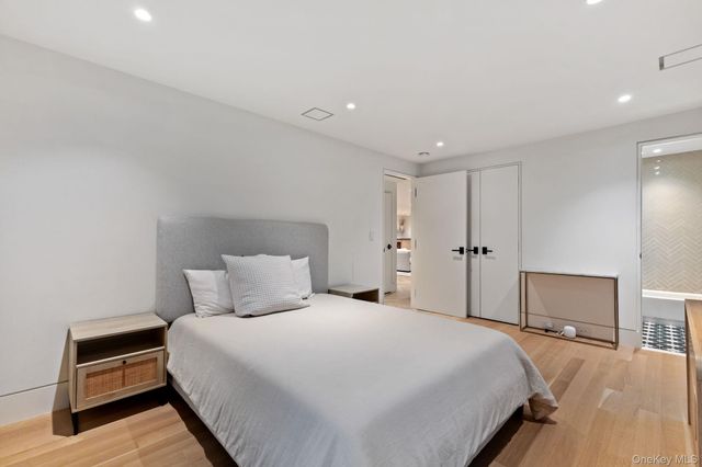 1824 Morningview Drive, Yorktown Heights, NY 10598