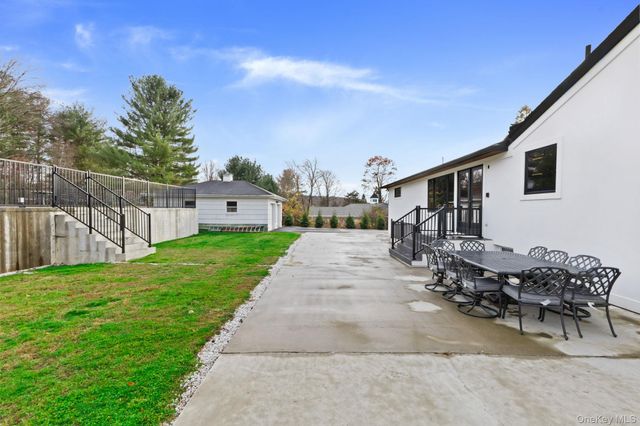 1824 Morningview Drive, Yorktown Heights, NY 10598