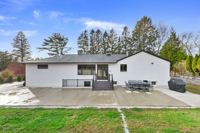 1824 Morningview Drive, Yorktown Heights, NY 10598