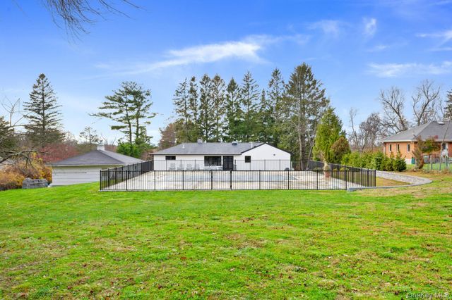 1824 Morningview Drive, Yorktown Heights, NY 10598