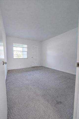 2003 Lincoln A, Boca Raton, FL 33434