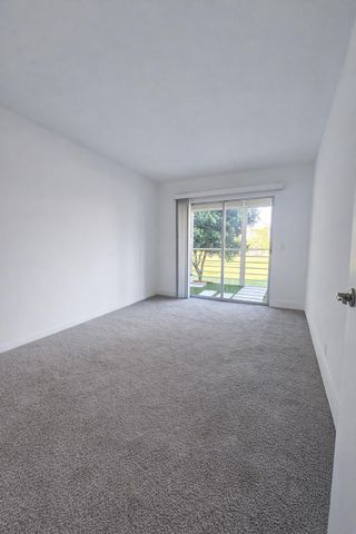 2003 Lincoln A, Boca Raton, FL 33434