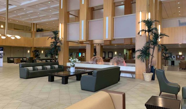 2003 Lincoln A, Boca Raton, FL 33434