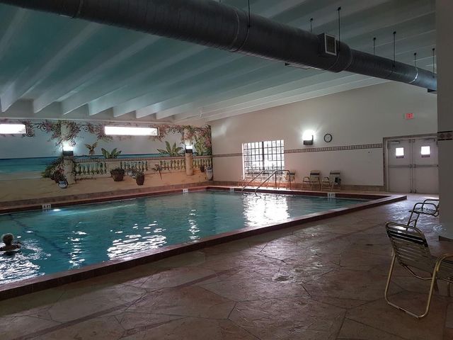 2003 Lincoln A, Boca Raton, FL 33434