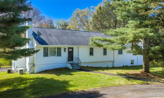 103 S Harmony Hill Road, Pawling, NY 12564
