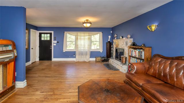 103 S Harmony Hill Road, Pawling, NY 12564