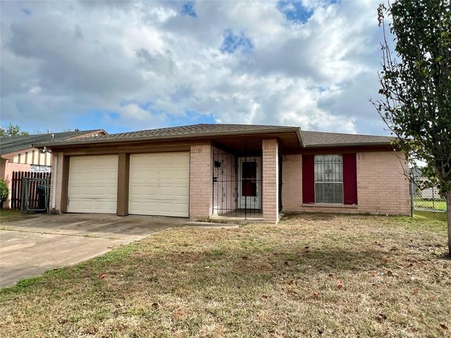 12819 Claygate Drive, Houston, TX 77047