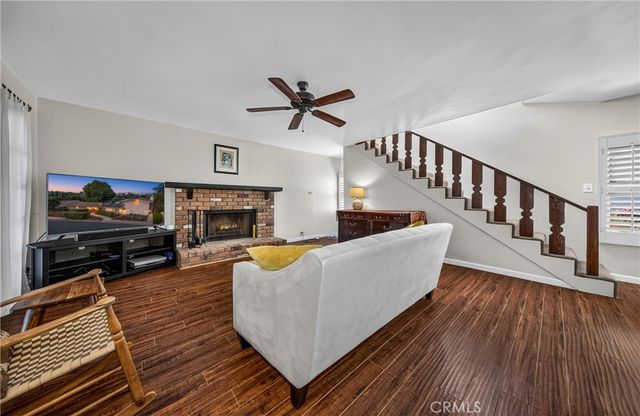 1020 La Cresta, Redlands, CA 92373