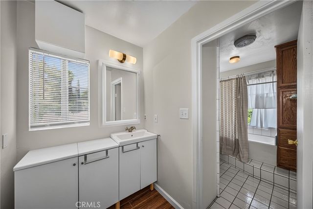 1020 La Cresta, Redlands, CA 92373