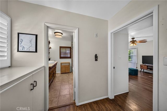 1020 La Cresta, Redlands, CA 92373