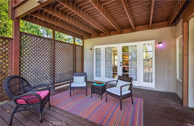 1020 La Cresta, Redlands, CA 92373
