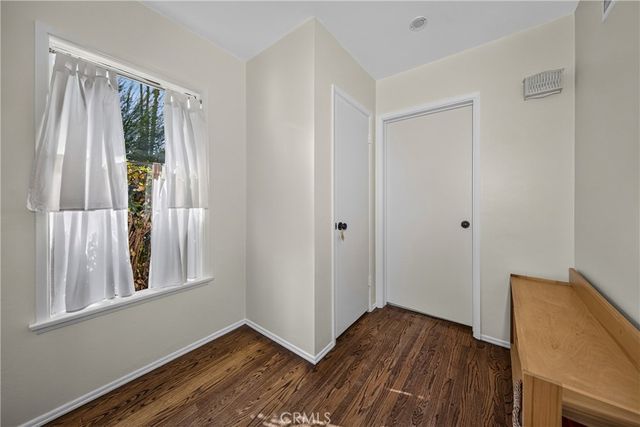 1020 La Cresta, Redlands, CA 92373