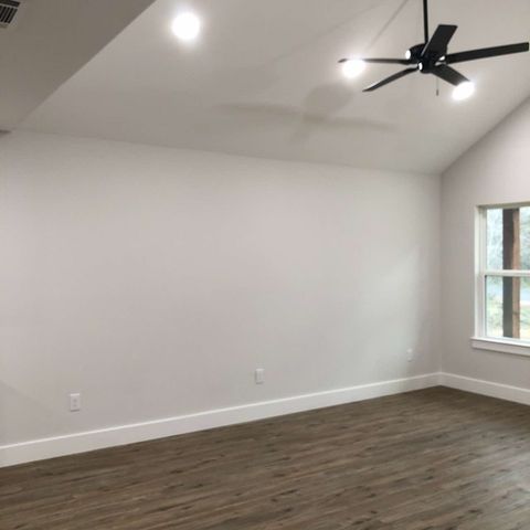 700 W Parnell Street, Denison, TX 75020