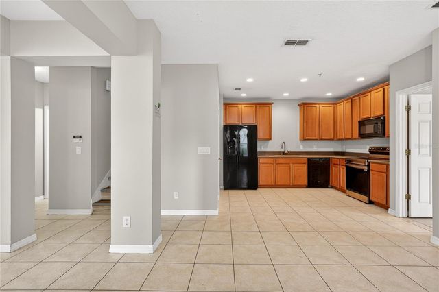 2056 CYPRESS BAY BLVD, Kissimmee, FL 34743