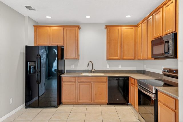 2056 CYPRESS BAY BLVD, Kissimmee, FL 34743