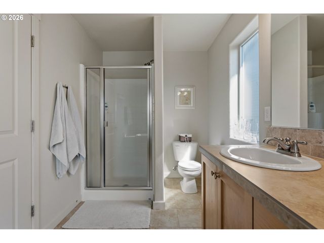 13639 Sw KING LEAR Way, Portland, OR 97224