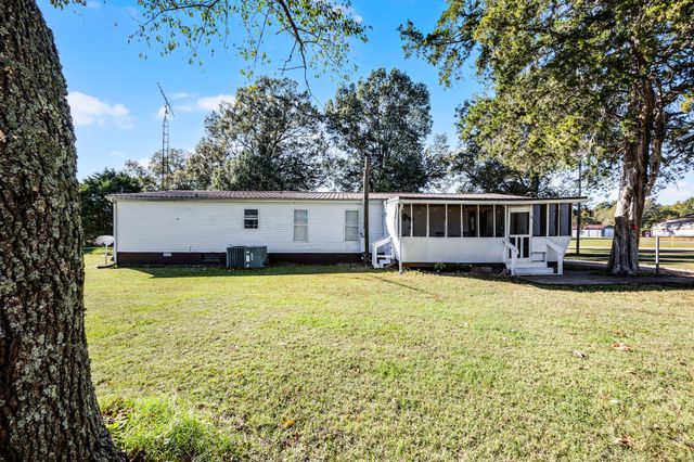 6115 Elkhorn Rd, Springville, TN 38256