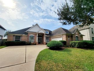 5227 Riverstone Crossing Drive, Sugar Land, TX 77479