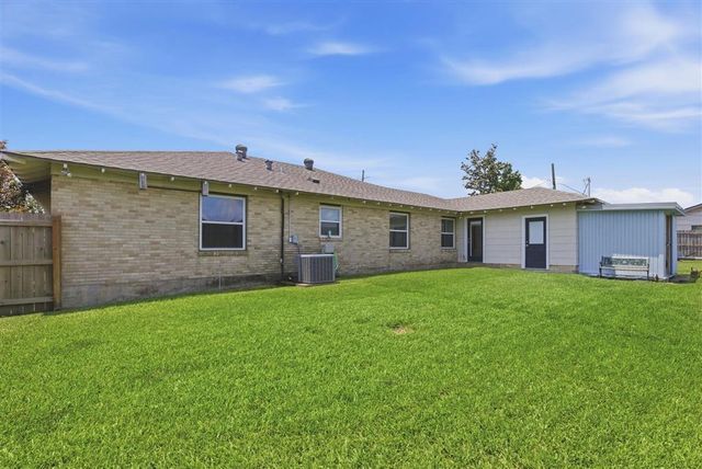 820 Contraband, Lake Charles, LA 70605
