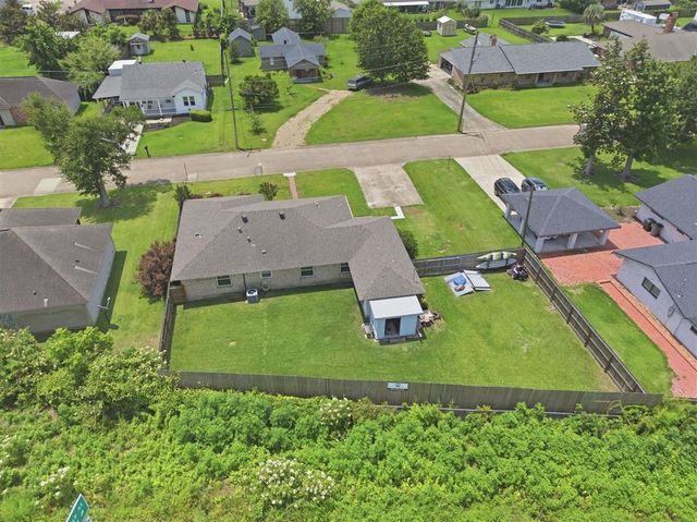 820 Contraband, Lake Charles, LA 70605