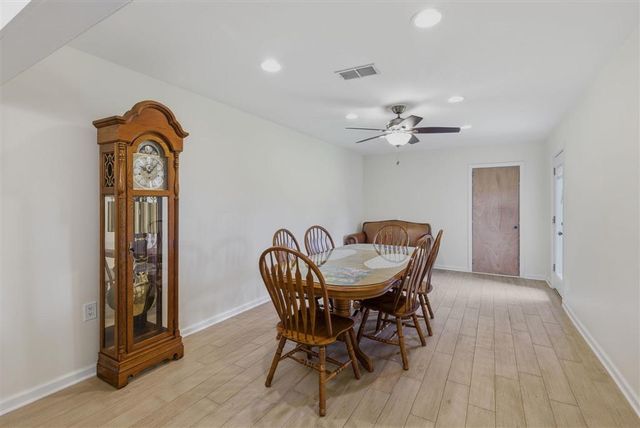 820 Contraband, Lake Charles, LA 70605
