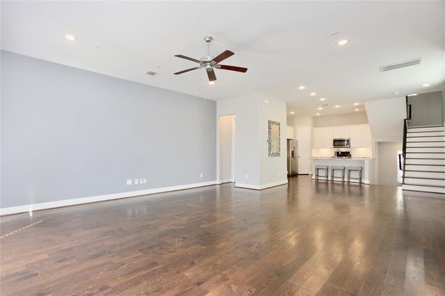 1227 W 19th Street A, Houston, TX 77008