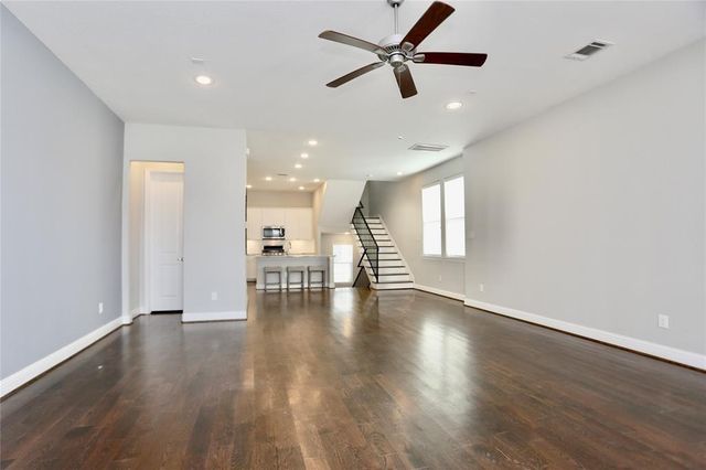 1227 W 19th Street A, Houston, TX 77008