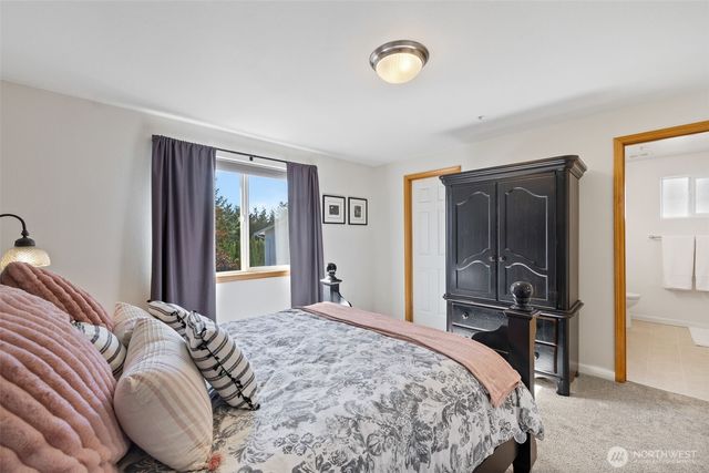 2530 123rd Place SW #B, Everett, WA 98204