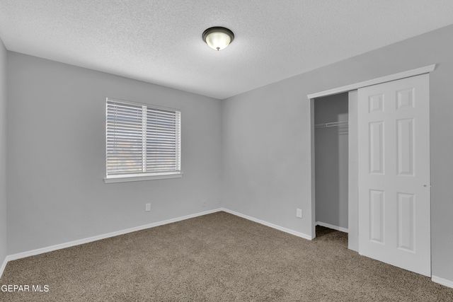 10400 Valle Koki Drive Drive, Socorro, TX 79927