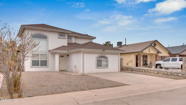 10400 Valle Koki Drive Drive, Socorro, TX 79927