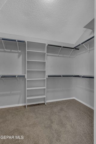 10400 Valle Koki Drive Drive, Socorro, TX 79927