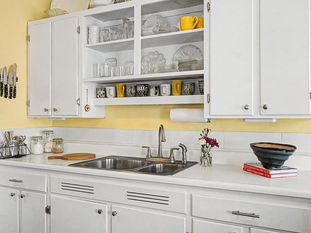 21 Clymer Street, Burlington, VT 05401