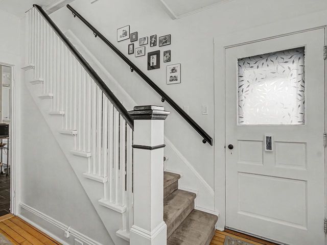 21 Clymer Street, Burlington, VT 05401