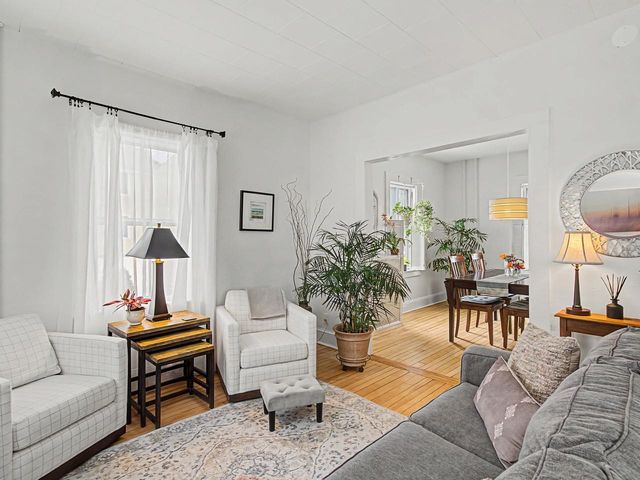 21 Clymer Street, Burlington, VT 05401