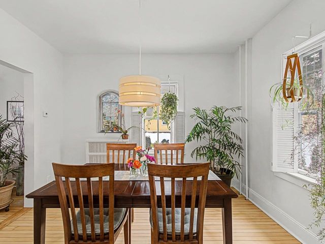 21 Clymer Street, Burlington, VT 05401