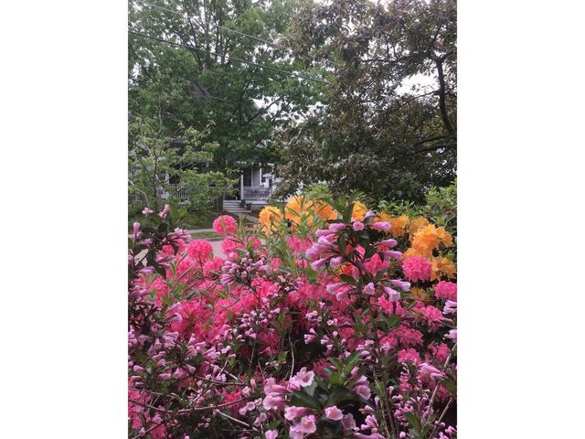 21 Clymer Street, Burlington, VT 05401