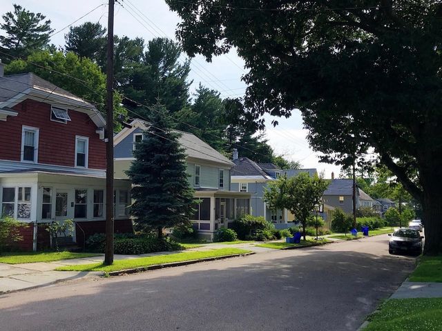 21 Clymer Street, Burlington, VT 05401