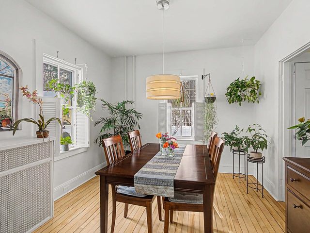 21 Clymer Street, Burlington, VT 05401