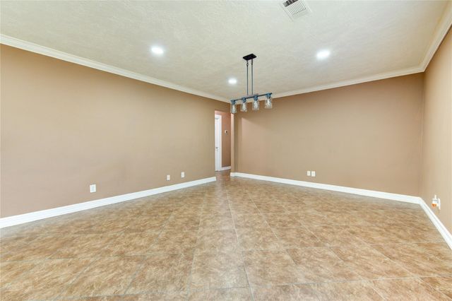 9922 Carmalee Street, Houston, TX 77075