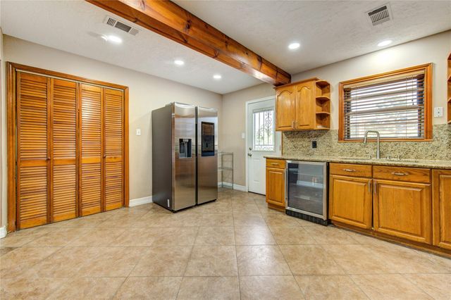 9922 Carmalee Street, Houston, TX 77075